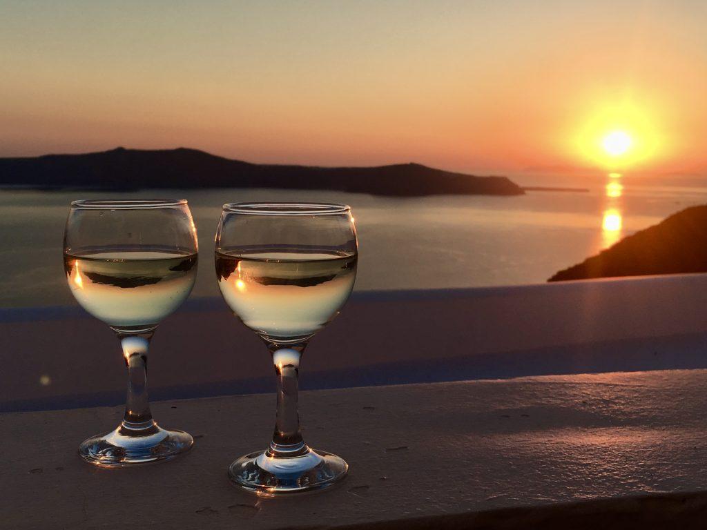 Sundowner auf Santorin