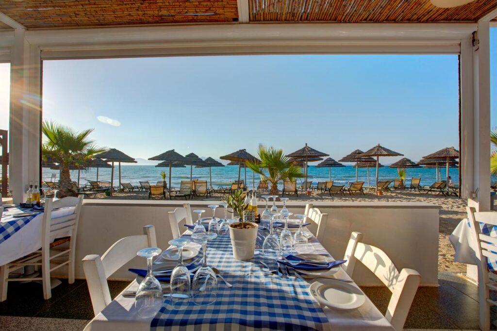 Bilder vom TUI MAGIC LIFE Marmari Palace auf Kos mit Poolanlage, Restaurant am Meer und Strandzugang – ideales Hotel für einen entspannten Familienurlaub und als Startpunkt für die besten Kos Insider Tipps.
