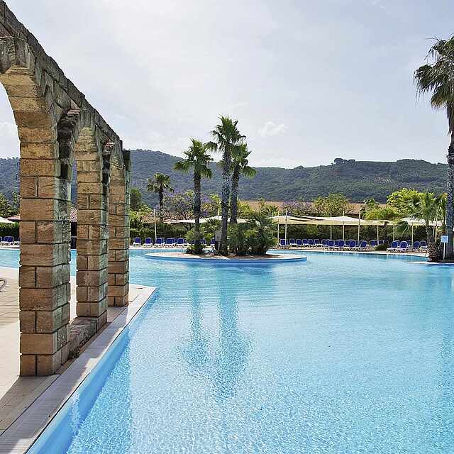 Private Lodge Pool Private Lodge Pool im TUI MAGIC LIFE Calabria