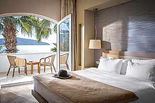 TUI MAGIC LIFE Bodrum, Suite Meerblick, Wohnzimmer (SUM1)